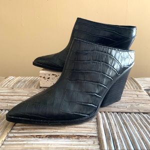 DOLCE VITA RANAE CROC POINTED TOE MULES